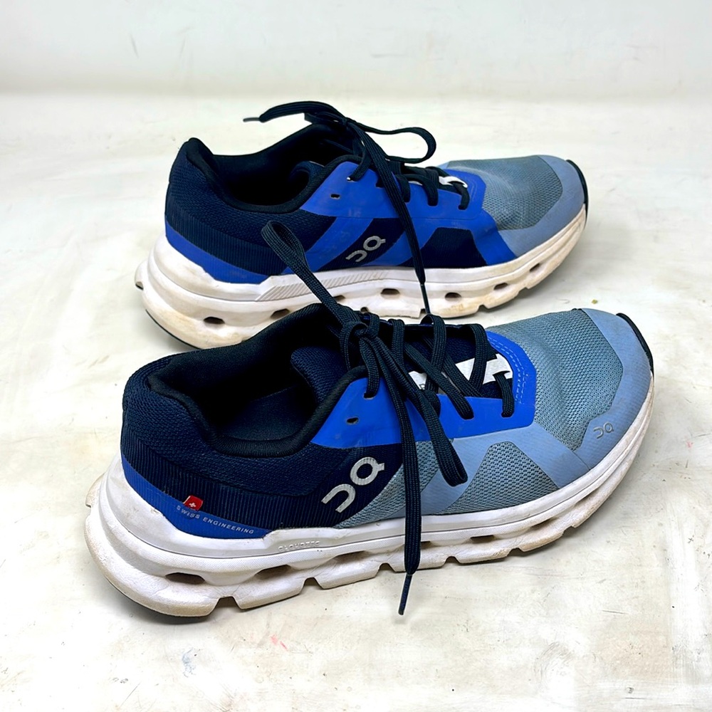 On Running Cloudrunner Chambray/Midnight 46.99018 Women's